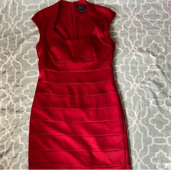 8 dresses for resale! - Picture 5 of 9